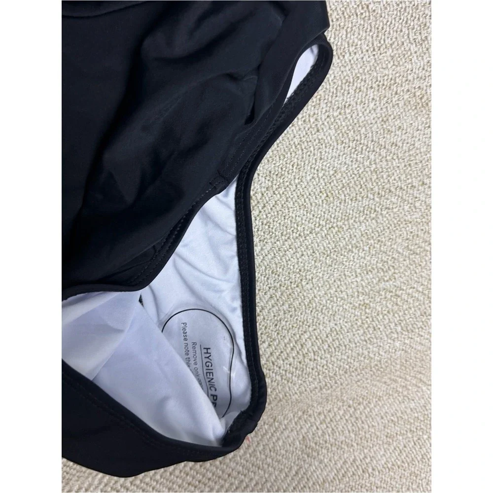 NWOT White & Black Halter One-Piece Swimsuit with gold accents size Medium
